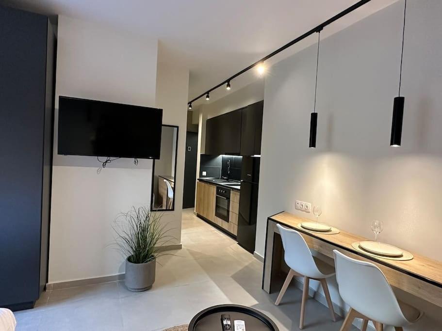 Downtown Living 3 Selanik